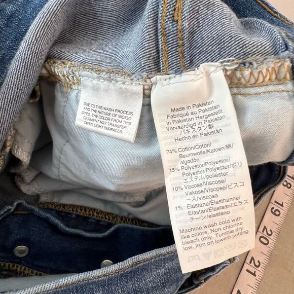 J crew high rise button fly skinny raw hem jeans size 34 - Picture 8 of 10